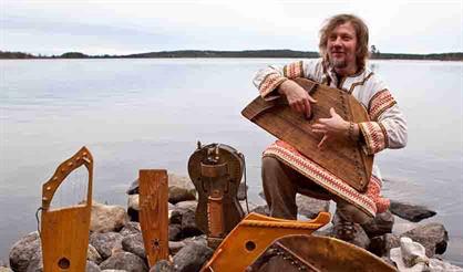 Гусляр-виртуоз Егор Стрельников