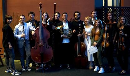 Simple Music Ensemble играет хиты Ludovico Einaudi