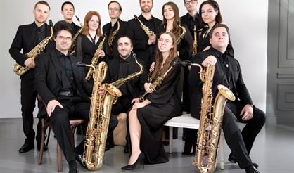 Большой ансамбль саксофонов "NOVO-12"