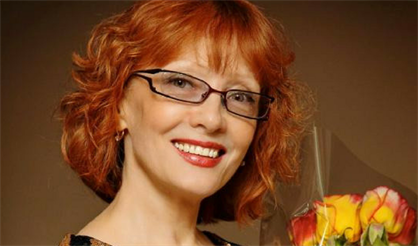 Ольга Зарубина. "На теплоходе музыка играет"