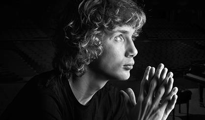 Иван Бессонов (фортепиано)