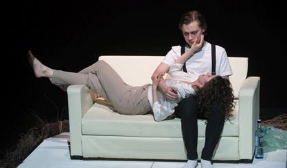 Сережа очень тупой