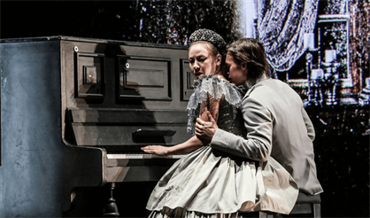 Метаморфозы IV: Барыня. Суходол