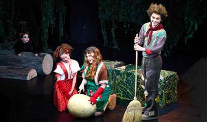 Ваня в сарафане