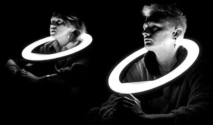 Это все она